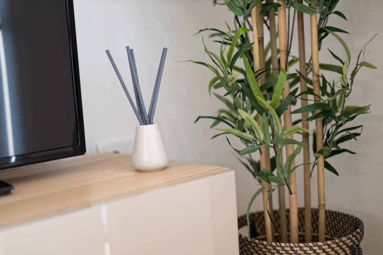 Sweet Flat 4Two In City Center, Balcony & Air Conditioning Porto Buitenkant foto
